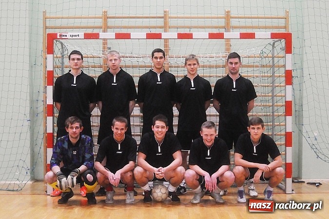 Zdjęcie w galerii na portalu naszraciborz.pl: HLPN: Nerwowo i czerwono w pierwszej lidze wiadomości z regionu