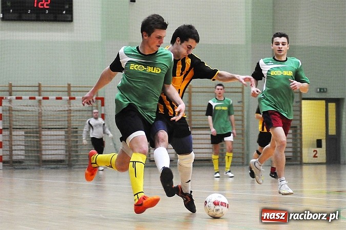 Zdjęcie w galerii na portalu naszraciborz.pl: HLPN: Nerwowo i czerwono w pierwszej lidze wiadomości z regionu