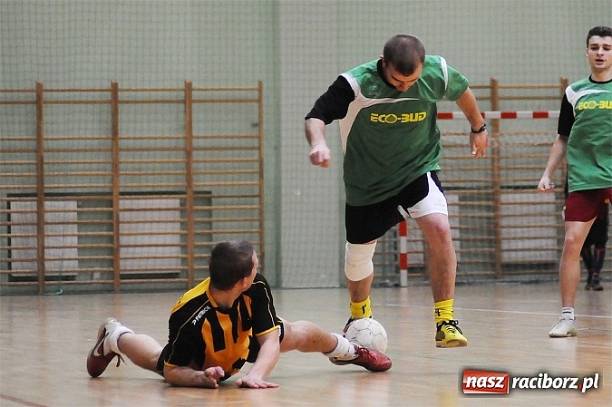 Zdjęcie w galerii na portalu naszraciborz.pl: HLPN: Nerwowo i czerwono w pierwszej lidze wiadomości z regionu