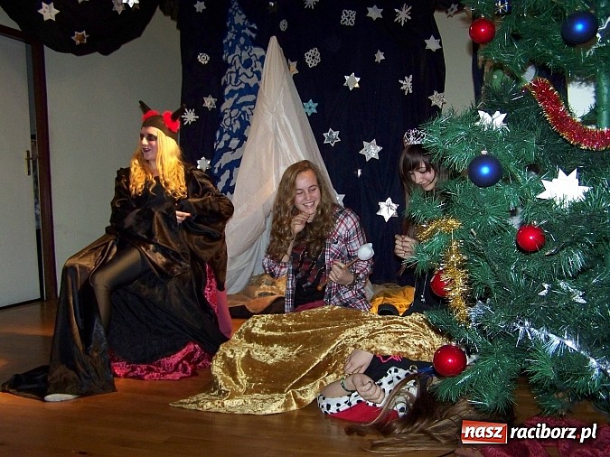 Zdjęcie w galerii na portalu naszraciborz.pl: Nastrojowo i z humorem w G 5 wiadomości z regionu