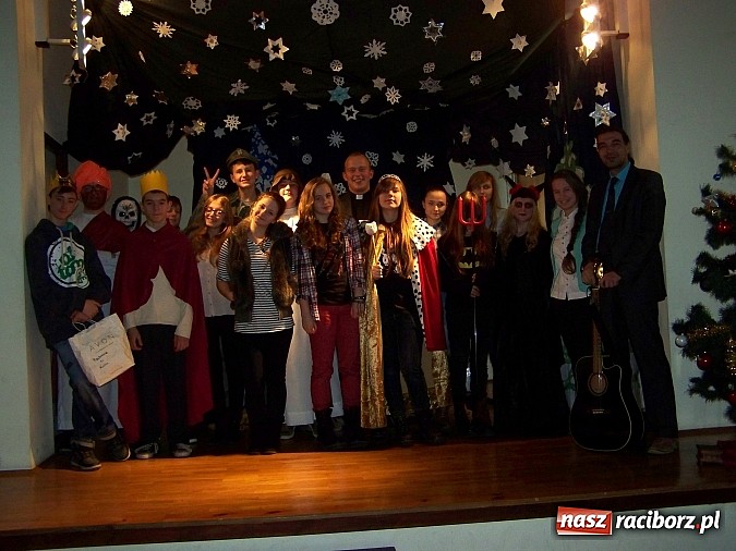 Zdjęcie w galerii na portalu naszraciborz.pl: Nastrojowo i z humorem w G 5 wiadomości z regionu