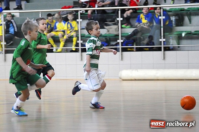 Zdjęcie w galerii na portalu naszraciborz.pl: Młodzi piłkarze walczyli w Rafako Arena wiadomości z regionu