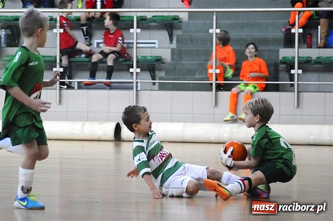 Zdjęcie w galerii na portalu naszraciborz.pl: Młodzi piłkarze walczyli w Rafako Arena wiadomości z regionu