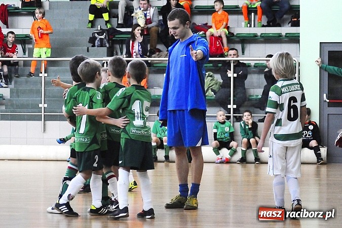 Zdjęcie w galerii na portalu naszraciborz.pl: Młodzi piłkarze walczyli w Rafako Arena wiadomości z regionu
