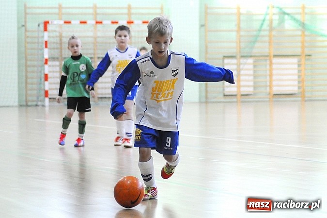 Zdjęcie w galerii na portalu naszraciborz.pl: Młodzi piłkarze walczyli w Rafako Arena wiadomości z regionu