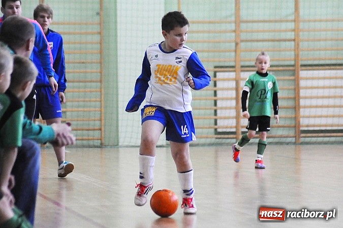 Zdjęcie w galerii na portalu naszraciborz.pl: Młodzi piłkarze walczyli w Rafako Arena wiadomości z regionu