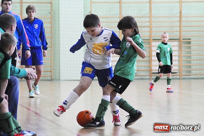Zdjęcie w galerii na portalu naszraciborz.pl: Młodzi piłkarze walczyli w Rafako Arena wiadomości z regionu