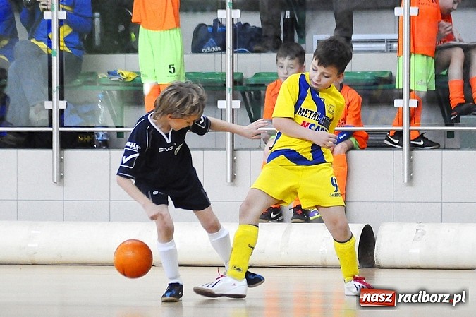 Zdjęcie w galerii na portalu naszraciborz.pl: Młodzi piłkarze walczyli w Rafako Arena wiadomości z regionu