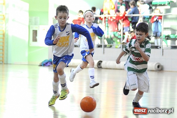 Zdjęcie w galerii na portalu naszraciborz.pl: Młodzi piłkarze walczyli w Rafako Arena wiadomości z regionu