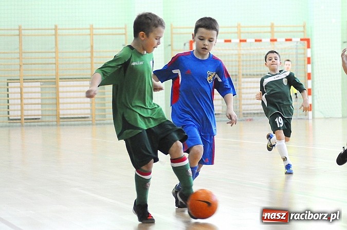 Zdjęcie w galerii na portalu naszraciborz.pl: Młodzi piłkarze walczyli w Rafako Arena wiadomości z regionu