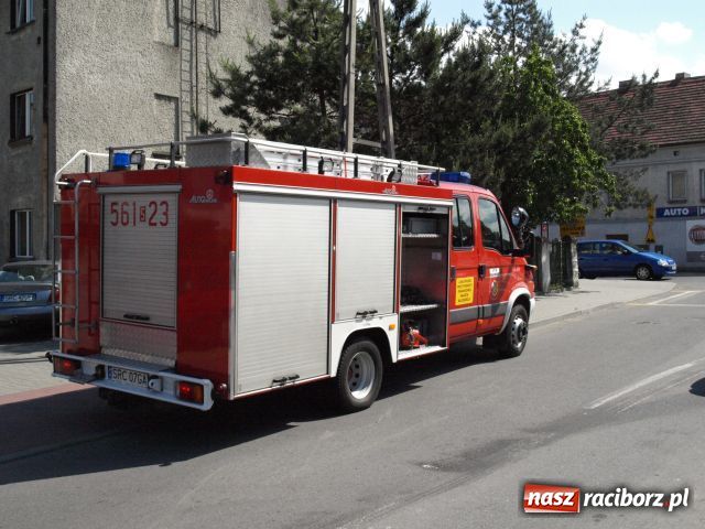 Zdjęcie w galerii na portalu naszraciborz.pl: Kolizja spowodowała wielki korek wiadomości z regionu