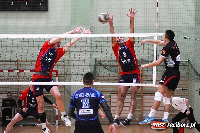 Zdjęcie w galerii na portalu naszraciborz.pl: AZS Rafako pokonany w derbach wiadomości z regionu