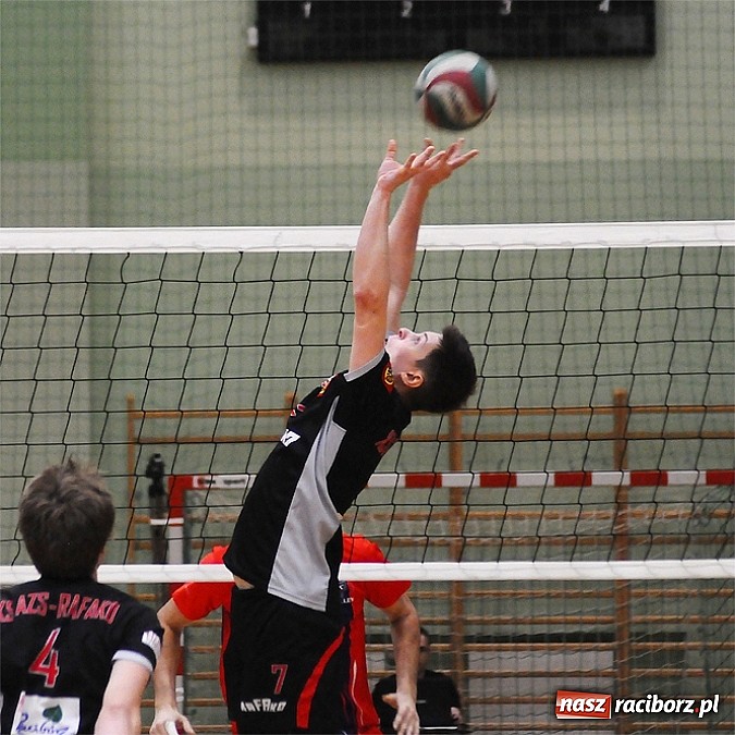 Zdjęcie w galerii na portalu naszraciborz.pl: AZS Rafako pokonany w derbach wiadomości z regionu