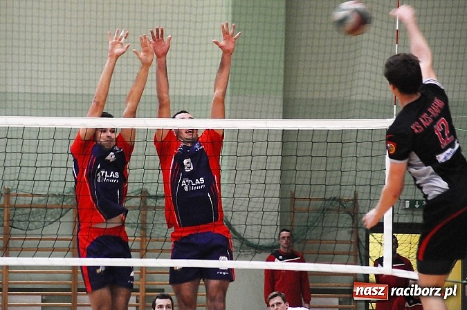 Zdjęcie w galerii na portalu naszraciborz.pl: AZS Rafako pokonany w derbach wiadomości z regionu