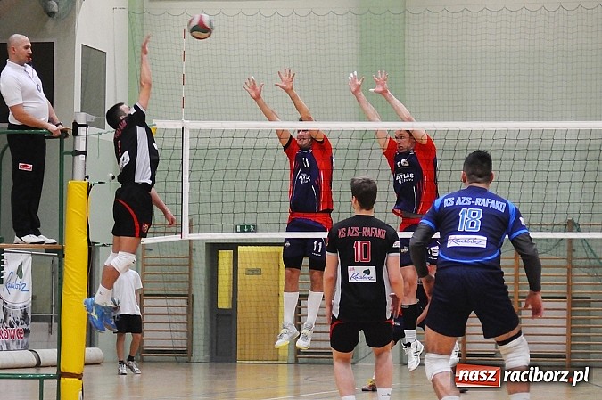 Zdjęcie w galerii na portalu naszraciborz.pl: AZS Rafako pokonany w derbach wiadomości z regionu