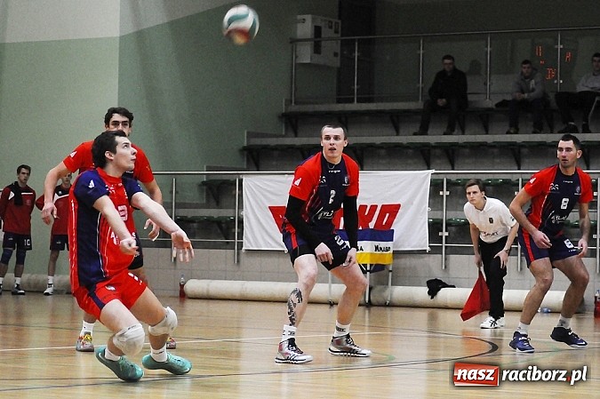 Zdjęcie w galerii na portalu naszraciborz.pl: AZS Rafako pokonany w derbach wiadomości z regionu