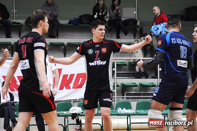 Zdjęcie w galerii na portalu naszraciborz.pl: AZS Rafako pokonany w derbach wiadomości z regionu