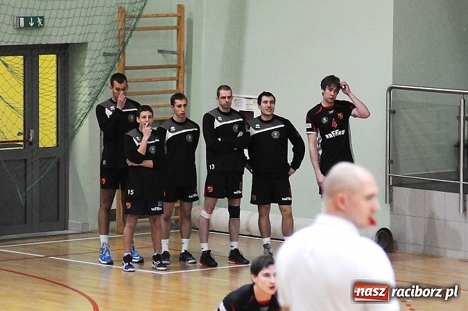 Zdjęcie w galerii na portalu naszraciborz.pl: AZS Rafako pokonany w derbach wiadomości z regionu