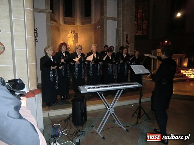 Zdjęcie w galerii na portalu naszraciborz.pl: Chór Cecylia w Salzbergen wiadomości z regionu