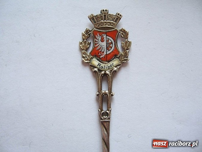 Zdjęcie w galerii na portalu naszraciborz.pl: Piękna bracka łyżeczka na licytacji wiadomości z regionu