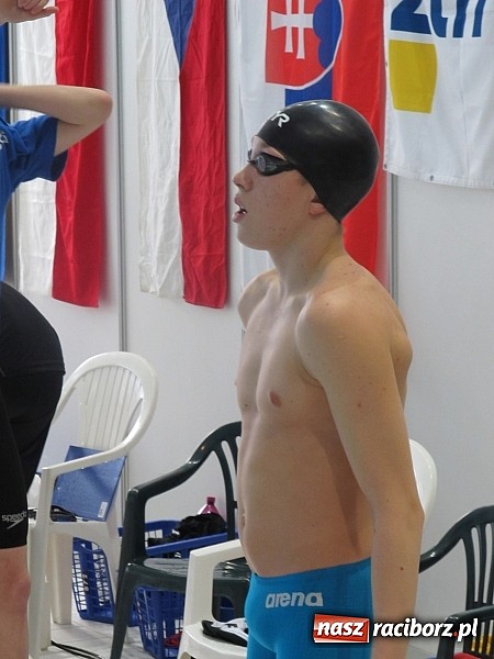 Zdjęcie w galerii na portalu naszraciborz.pl: Raciborscy pływacy startowali w Czechach wiadomości z regionu