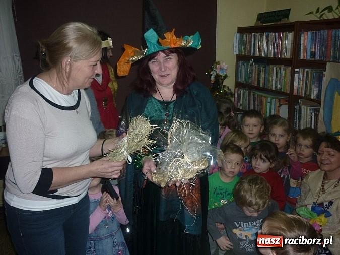 Zdjęcie w galerii na portalu naszraciborz.pl: Wróżki w Bibliotece na Ostrogu wiadomości z regionu