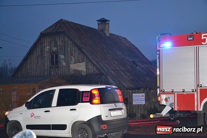 Zdjęcie w galerii na portalu naszraciborz.pl: Zaczarowana Chata stanęła w płomieniach! wiadomości z regionu