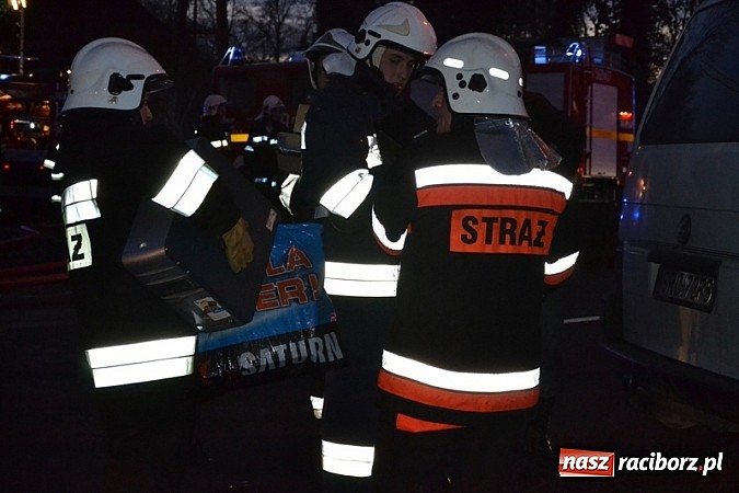 Zdjęcie w galerii na portalu naszraciborz.pl: Zaczarowana Chata stanęła w płomieniach! wiadomości z regionu