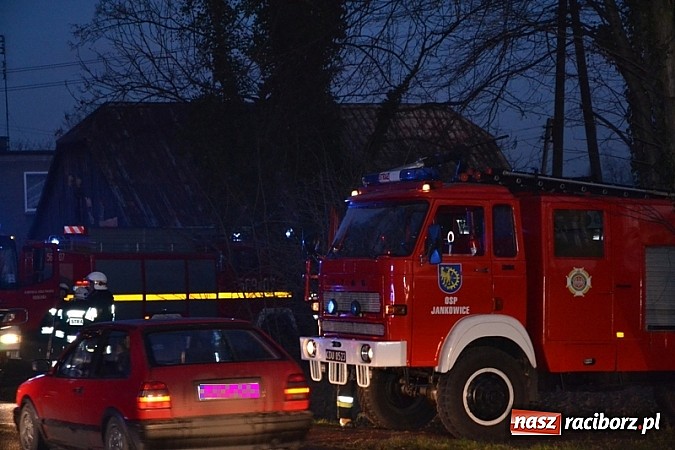 Zdjęcie w galerii na portalu naszraciborz.pl: Zaczarowana Chata stanęła w płomieniach! wiadomości z regionu