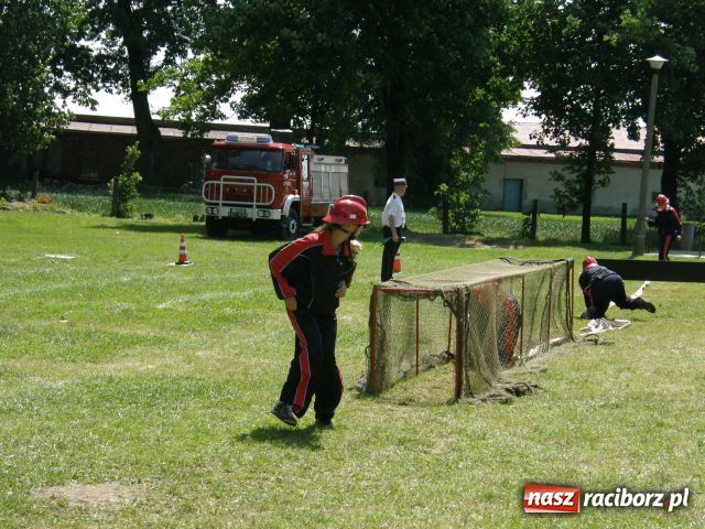 Zdjęcie w galerii na portalu naszraciborz.pl: Rywalizowali młodzi strażacy wiadomości z regionu