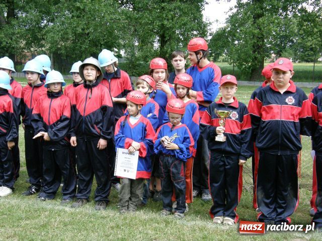 Zdjęcie w galerii na portalu naszraciborz.pl: Rywalizowali młodzi strażacy wiadomości z regionu