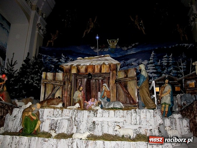 Zdjęcie w galerii na portalu naszraciborz.pl: Tworkowska szopka w zimowej scenerii wiadomości z regionu