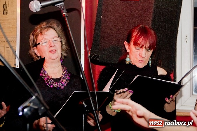 Zdjęcie w galerii na portalu naszraciborz.pl: Moczki i kutie na Końcu Świata wiadomości z regionu