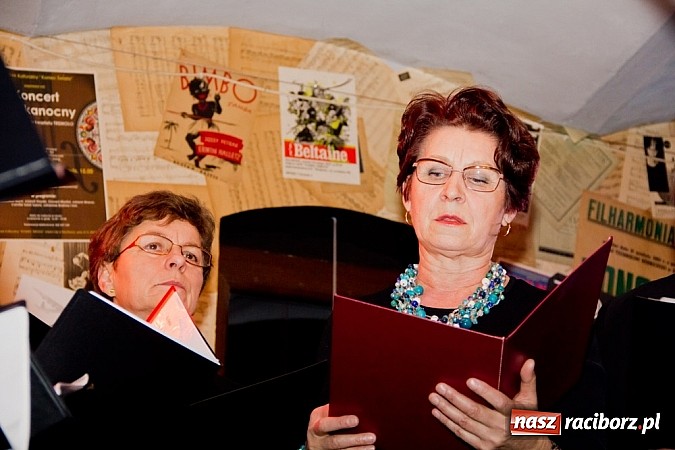 Zdjęcie w galerii na portalu naszraciborz.pl: Moczki i kutie na Końcu Świata wiadomości z regionu