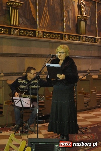 Zdjęcie w galerii na portalu naszraciborz.pl: W świąteczno-noworocznym nastroju w kościele farnym wiadomości z regionu