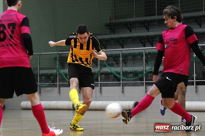 Zdjęcie w galerii na portalu naszraciborz.pl: Pokrycia górą nad Galaktikos. Nieudana pogoń Płomienia wiadomości z regionu