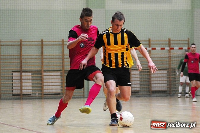 Zdjęcie w galerii na portalu naszraciborz.pl: Pokrycia górą nad Galaktikos. Nieudana pogoń Płomienia wiadomości z regionu