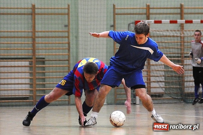 Zdjęcie w galerii na portalu naszraciborz.pl: Pokrycia górą nad Galaktikos. Nieudana pogoń Płomienia wiadomości z regionu