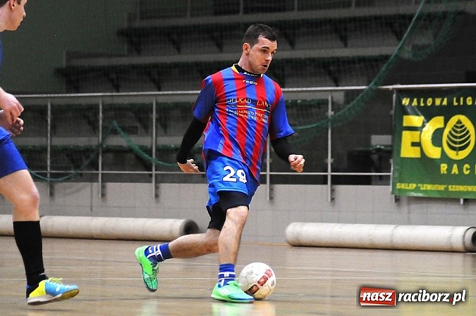 Zdjęcie w galerii na portalu naszraciborz.pl: Pokrycia górą nad Galaktikos. Nieudana pogoń Płomienia wiadomości z regionu