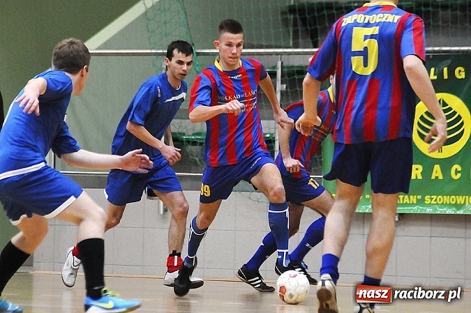 Zdjęcie w galerii na portalu naszraciborz.pl: Pokrycia górą nad Galaktikos. Nieudana pogoń Płomienia wiadomości z regionu