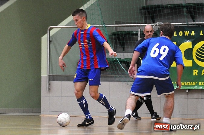 Zdjęcie w galerii na portalu naszraciborz.pl: Pokrycia górą nad Galaktikos. Nieudana pogoń Płomienia wiadomości z regionu