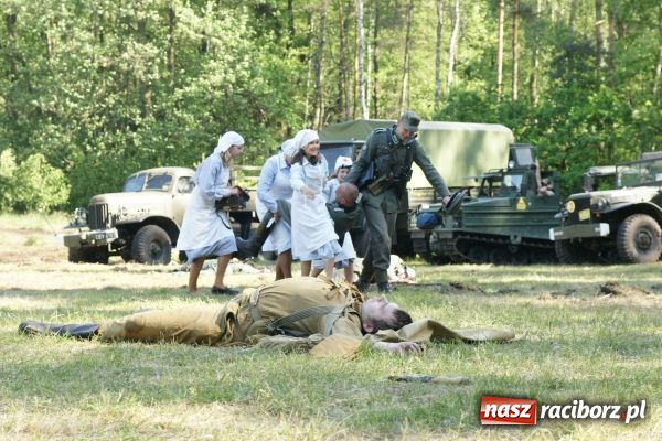 Zdjęcie w galerii na portalu naszraciborz.pl: Fotoreportaż z II Pikniku Militarnego wiadomości z regionu