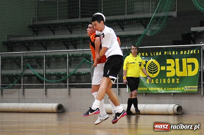 Zdjęcie w galerii na portalu naszraciborz.pl: HLPN: Pięć drużyn w walce o mistrzostwo wiadomości z regionu