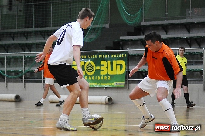 Zdjęcie w galerii na portalu naszraciborz.pl: HLPN: Pięć drużyn w walce o mistrzostwo wiadomości z regionu