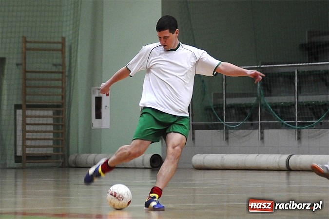 Zdjęcie w galerii na portalu naszraciborz.pl: HLPN: Pięć drużyn w walce o mistrzostwo wiadomości z regionu