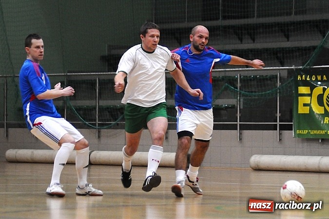 Zdjęcie w galerii na portalu naszraciborz.pl: HLPN: Pięć drużyn w walce o mistrzostwo wiadomości z regionu