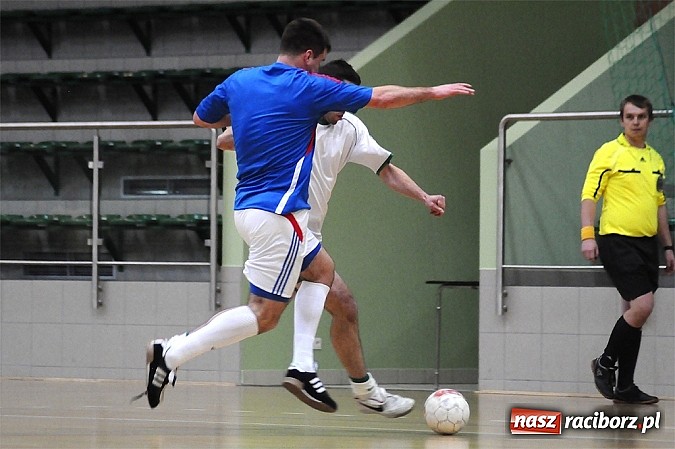 Zdjęcie w galerii na portalu naszraciborz.pl: HLPN: Pięć drużyn w walce o mistrzostwo wiadomości z regionu