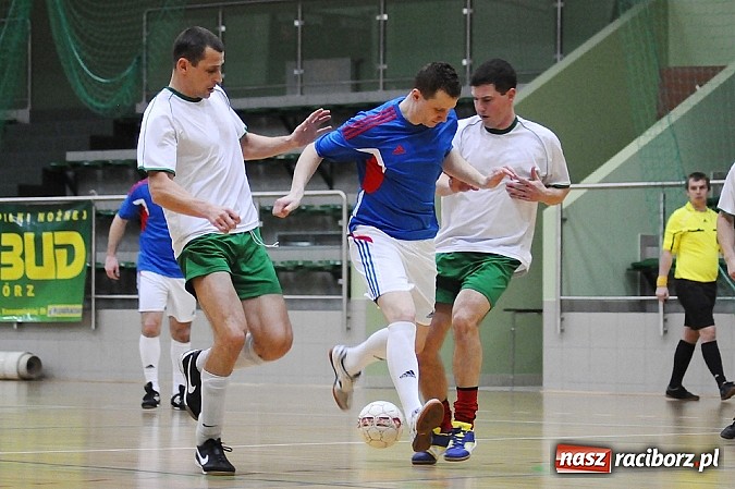 Zdjęcie w galerii na portalu naszraciborz.pl: HLPN: Pięć drużyn w walce o mistrzostwo wiadomości z regionu