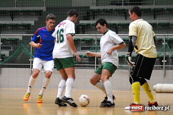 Zdjęcie w galerii na portalu naszraciborz.pl: HLPN: Pięć drużyn w walce o mistrzostwo wiadomości z regionu