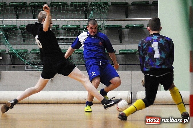 Zdjęcie w galerii na portalu naszraciborz.pl: HLPN: Pięć drużyn w walce o mistrzostwo wiadomości z regionu